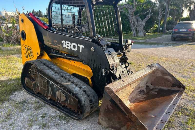 OmecoHub - Immagine JCB T180HF